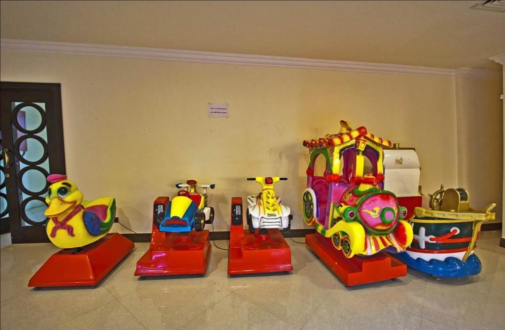 Aida Beach Hotel - Ел Аламейн Екстериор снимка