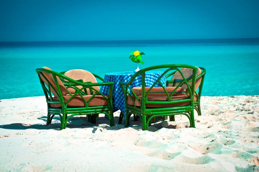 Aida Beach Hotel - Ел Аламейн Екстериор снимка