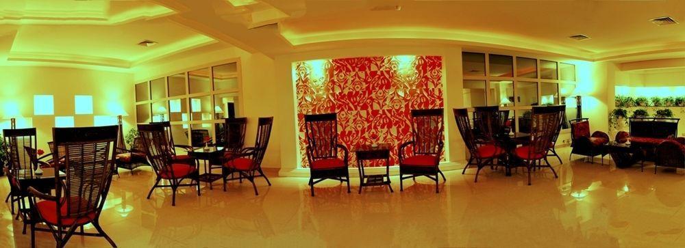 Aida Beach Hotel - Ел Аламейн Екстериор снимка