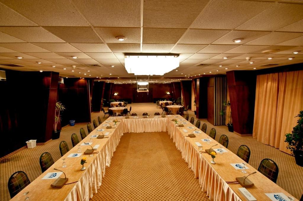 Aida Beach Hotel - Ел Аламейн Екстериор снимка